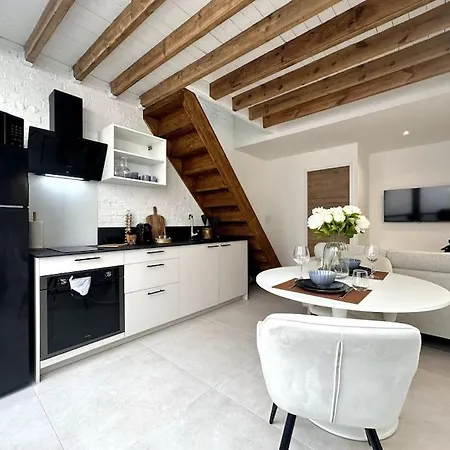 Gare Unique Duplex Lumineux Daire